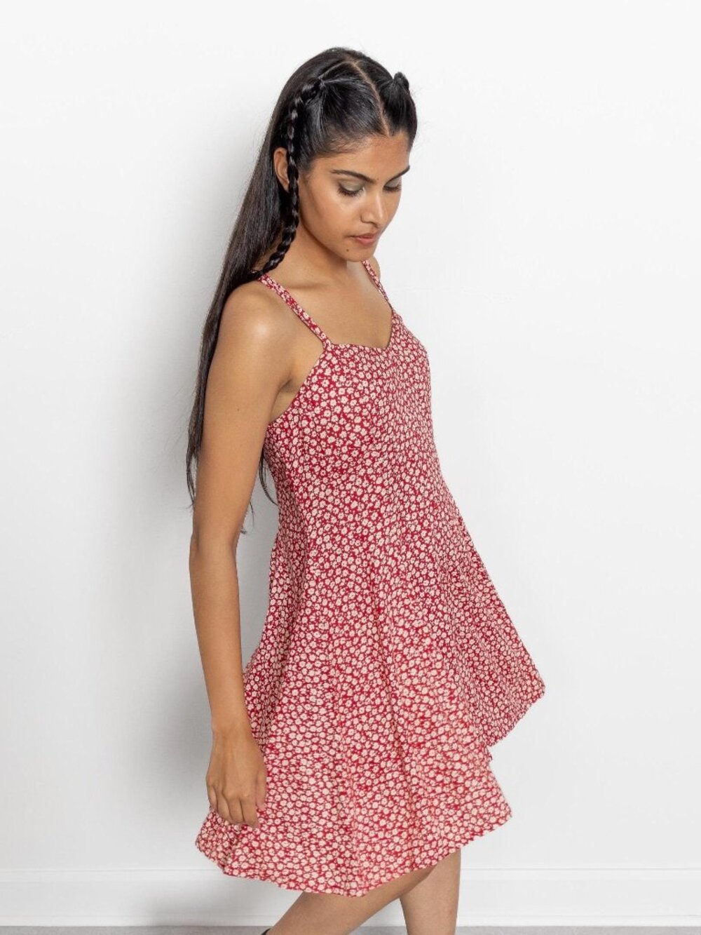 RED Floral SUMMER Spaghetti Straps Sun Dresses Vintage / Medium